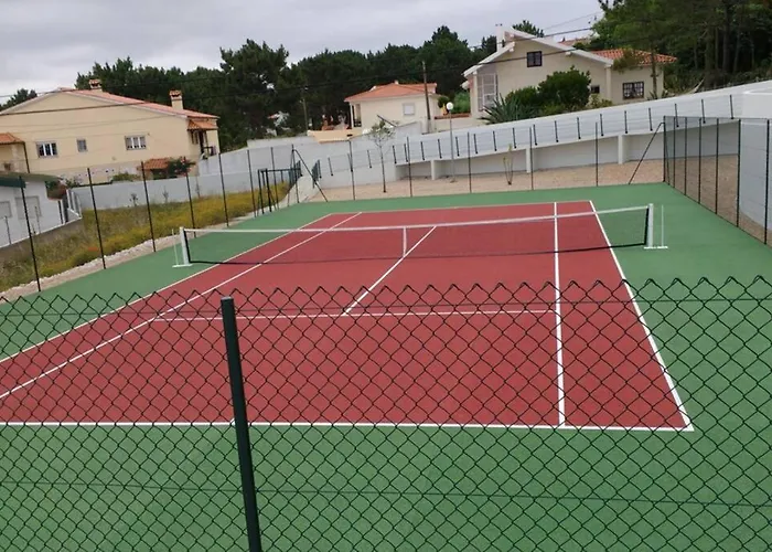 Gino's House נאזרה