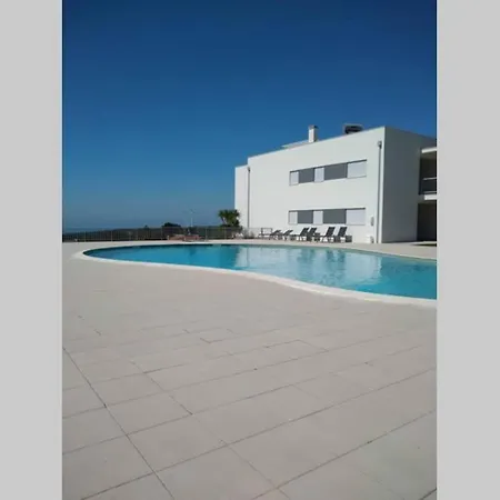 Gino's House Ναζαρέ