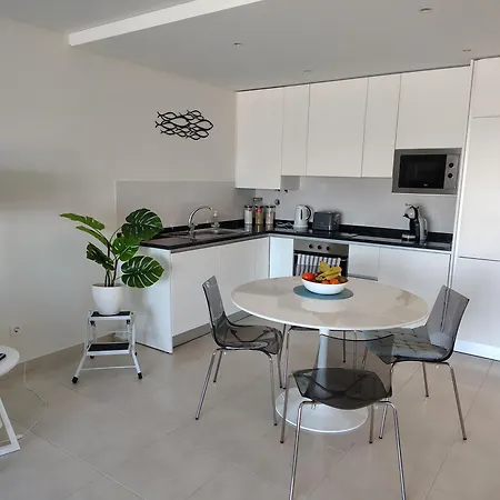 Gino's House Apartment *